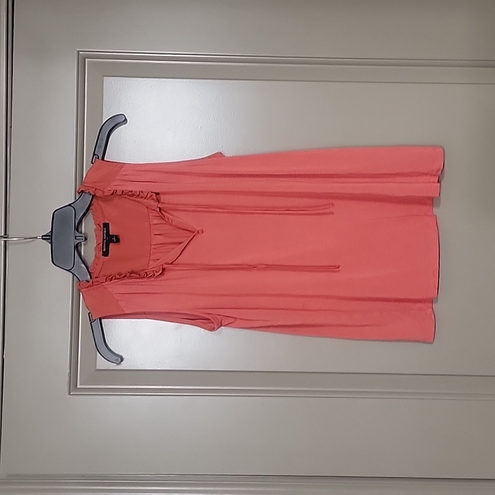 Sexy keyhole sleeveless blouse